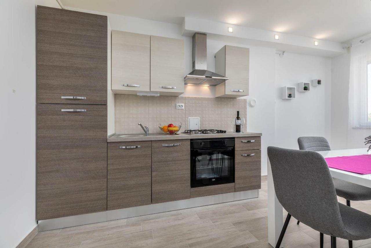 Apartment Sole Пула Екстер'єр фото